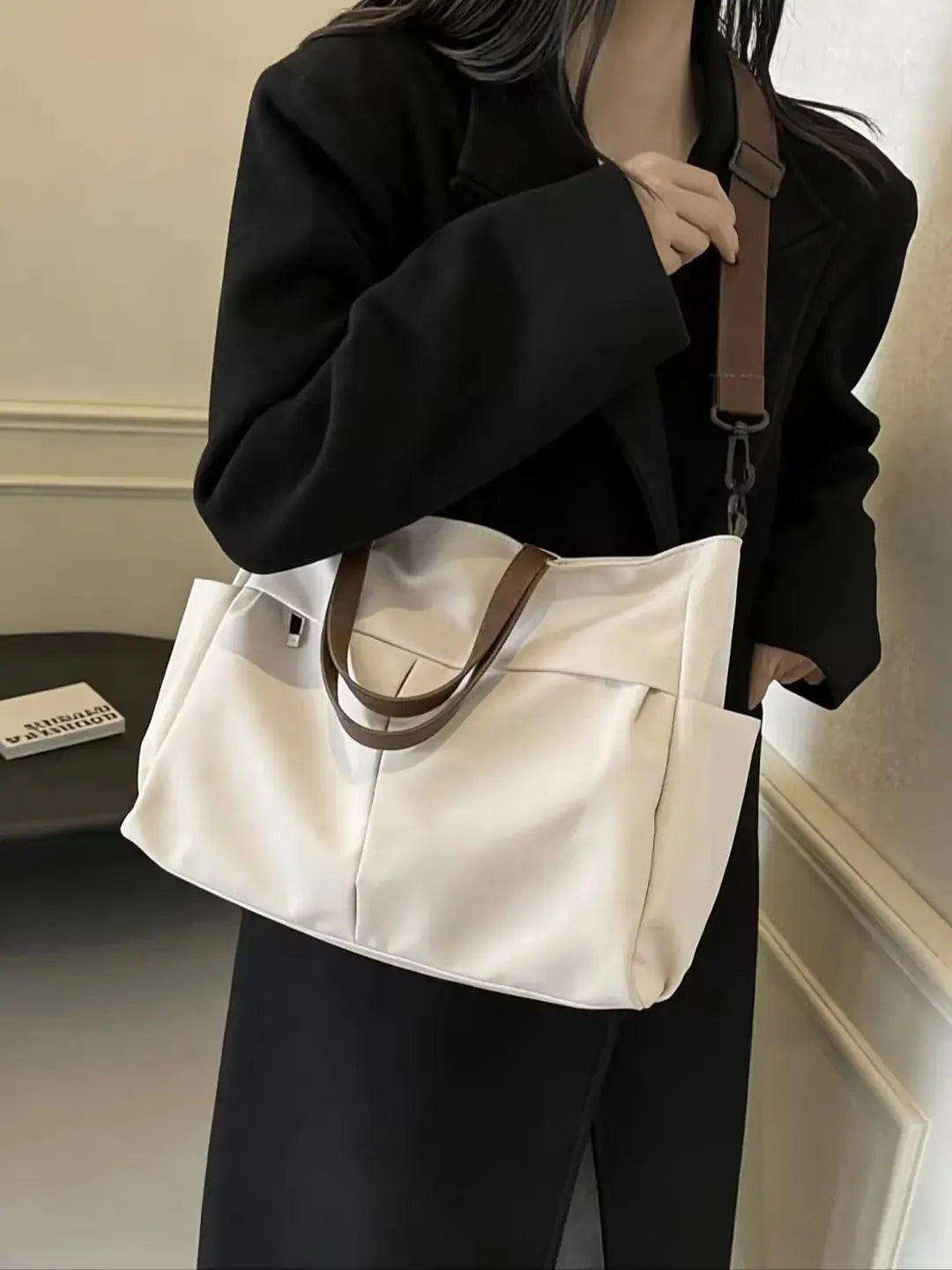 HOMEFISH Stylish Nylon Women's Tote Bag Shoulder Handbag with Large Capacity And Two Pockets for Commuting