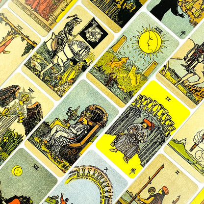 Metal Box Gilded Tarot Cards Deck Fate Divination Family Party Board Games ，Classic Design For Beginners & Pros