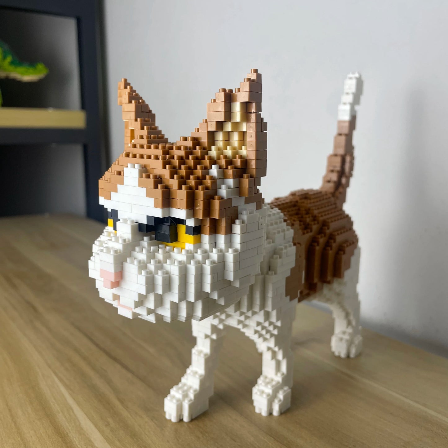 Knew Built Adorable Cat Mini Model Building Blocks 4 Expressive Faces Option in Orange and Cow Patterns for Kid Toys and Pet Fan