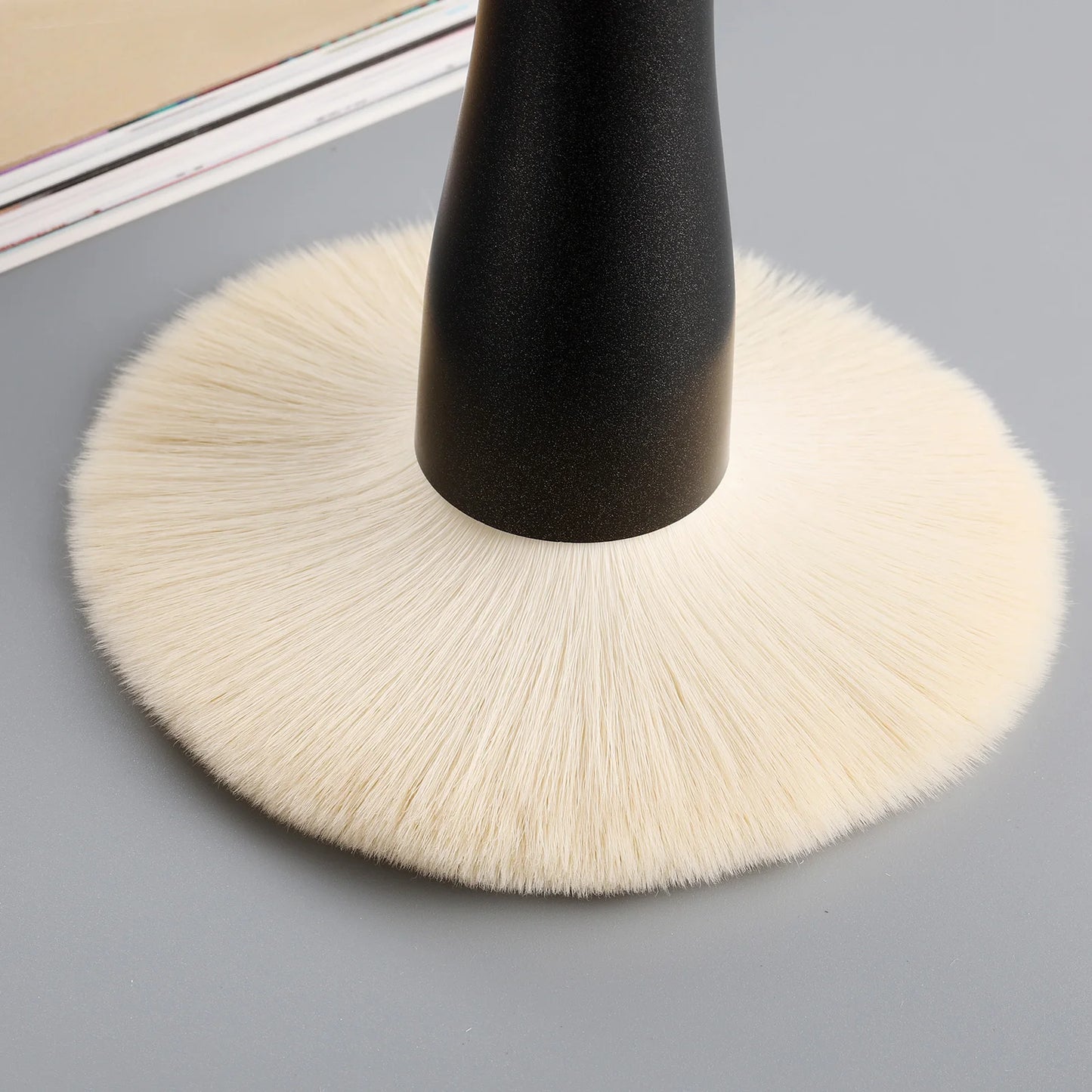 Single large powder brush quality makeup brush professional makeup tools