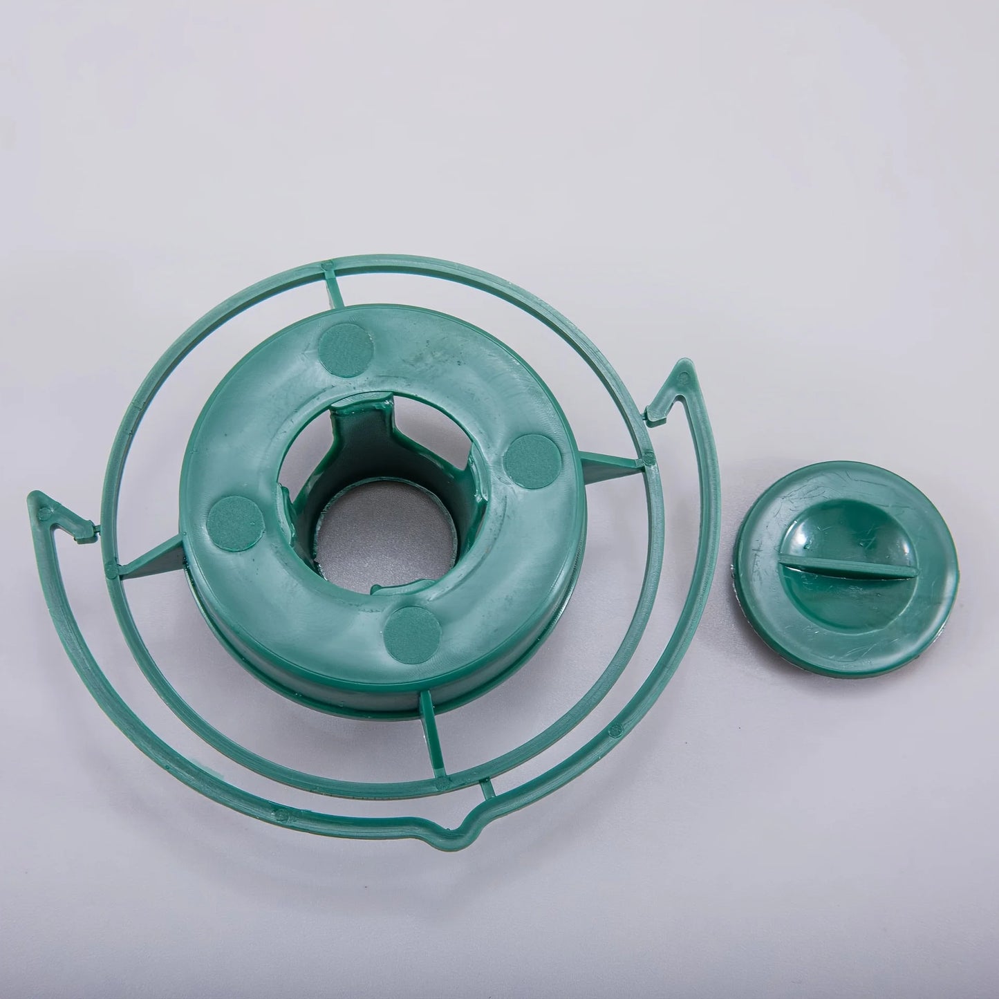 DIY Plastic Bottle Bird Feeder - Outdoor Hanging Automatic Dispenser for Balcony & Garden