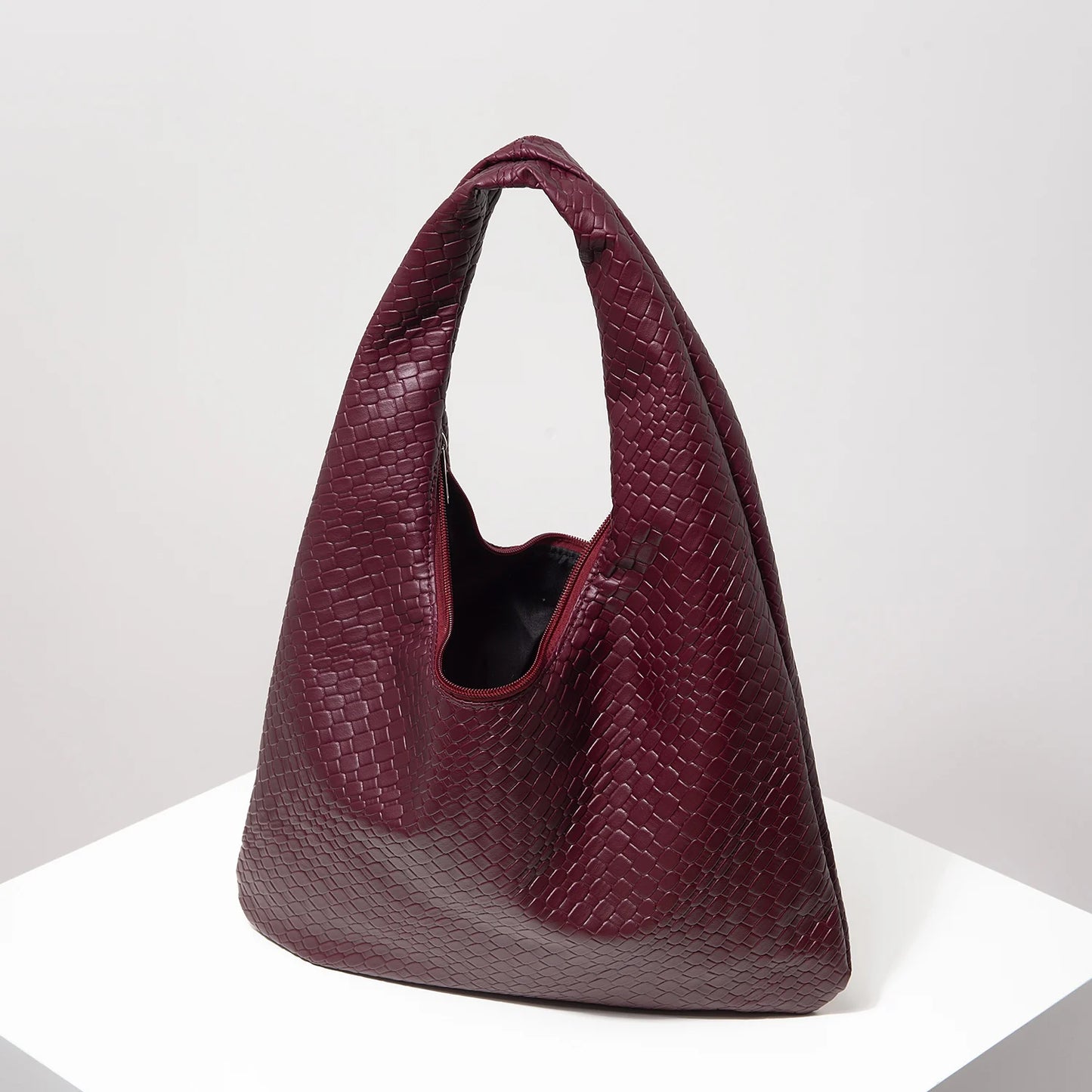 Vintage Faux Woven Leather Shoulder Bag, Women's Handbag, Large Capacity Tote Bag, Crescent Bag, Zipper Underarm Bag, Daily Commuter Bag (Random Pattern)