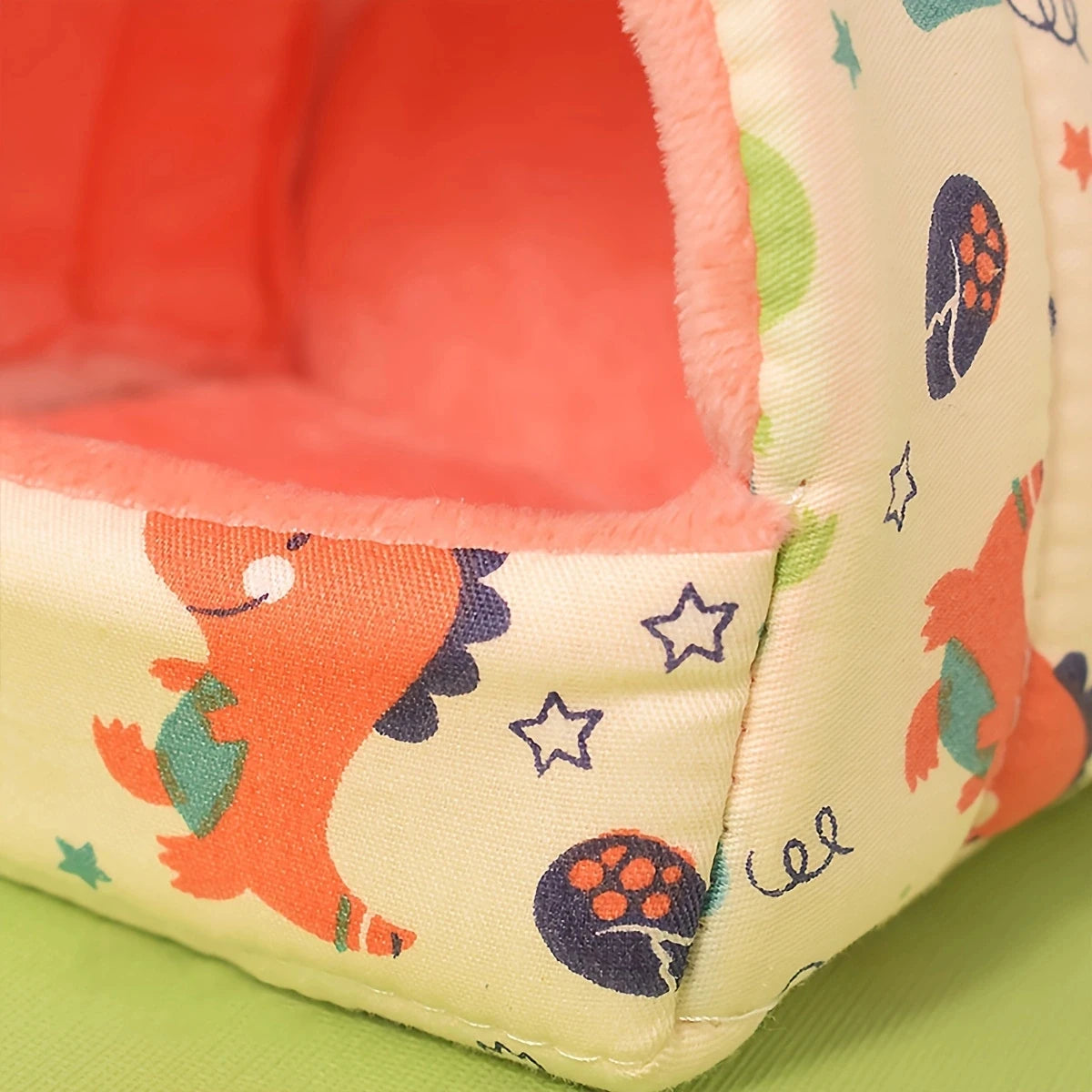1pc-Hamster Nest Hamster Winter Supplies Cute Pet Bird's Nest with Velvet and Warm Cotton Nest Little Pet Parrot's Nest