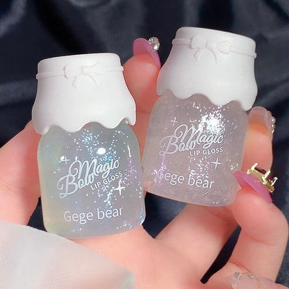 Butterfly shaped milk can lip balm moisturizes and moisturizes the mirror surface, with a shimmering and pouty lips