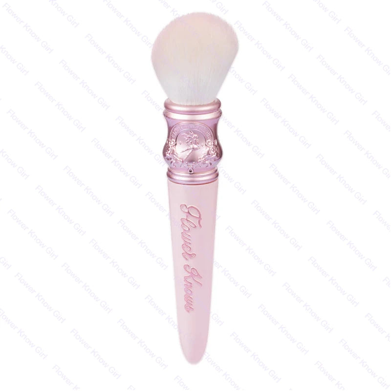 Flower Knows The Sweetie Bear Rounded Blush Brush  Loose Powder makeup Brushes