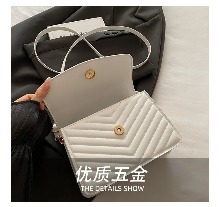 Lucky butterfly bag women's new fashion solid color simple texture trend beautiful casual shoulder messenger bag portable small
