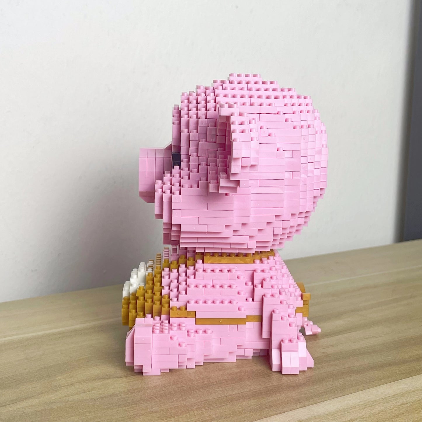 Knew Built Cute Pink Smile Pig Micro Mini Building Blocks Toy - Bringer of Good Mood and Fortune Bricks Deco at Home Office