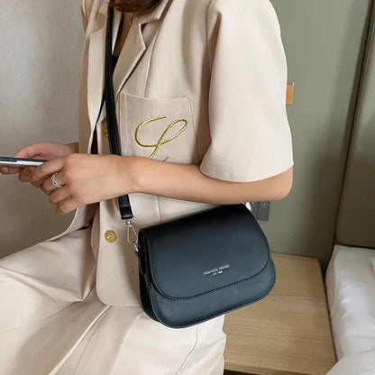 Women's Crossbody Bag New Solid Color Fashionable Flipped Bag Retro Casual Simple Crossbody Bag
