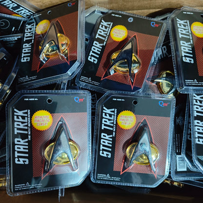 Star Trek The Next Generation Amazing Magnetic Clasp Cosplay Badge of Metal Model Figure Toy