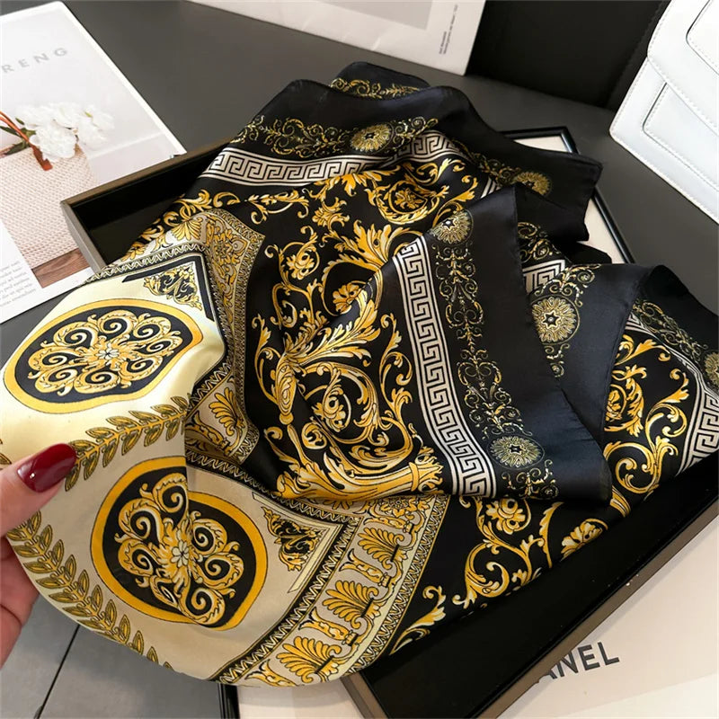 2025 New Fashion Luxury Printed Square Shawl Women 70x70cm Pashmina Silk Scarf Neck Headband Bandana