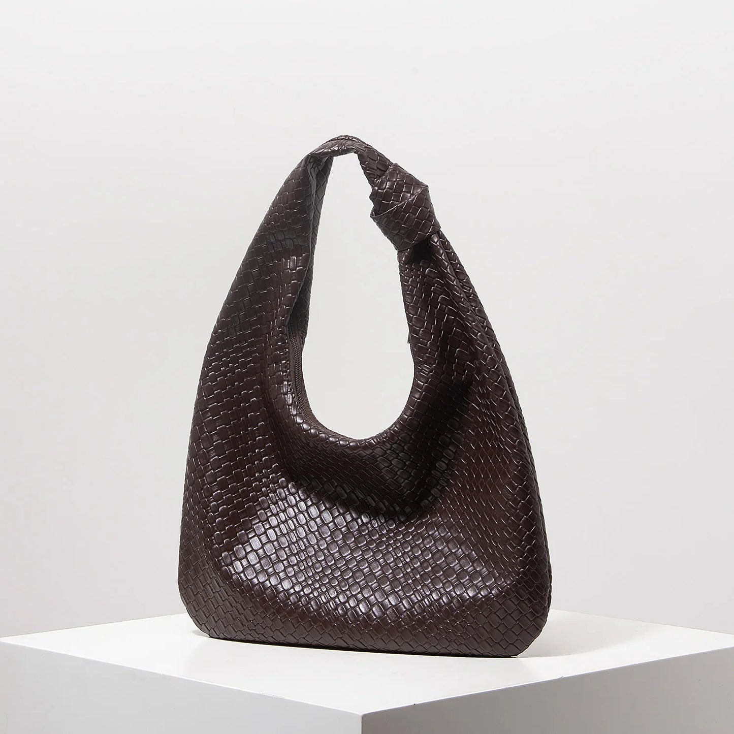 Vintage Faux Woven Leather Shoulder Bag, Women's Handbag, Large Capacity Tote Bag, Crescent Bag, Zipper Underarm Bag, Daily Commuter Bag (Random Pattern)