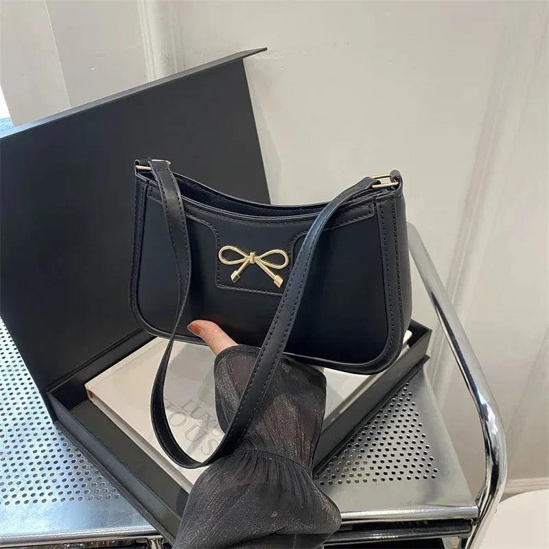 New Autumn Winter Women Shoulder Bag Korean Fashion Crossbody Bag for Commuting Under Arm Bag with Bow Decoration