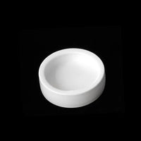 White round M