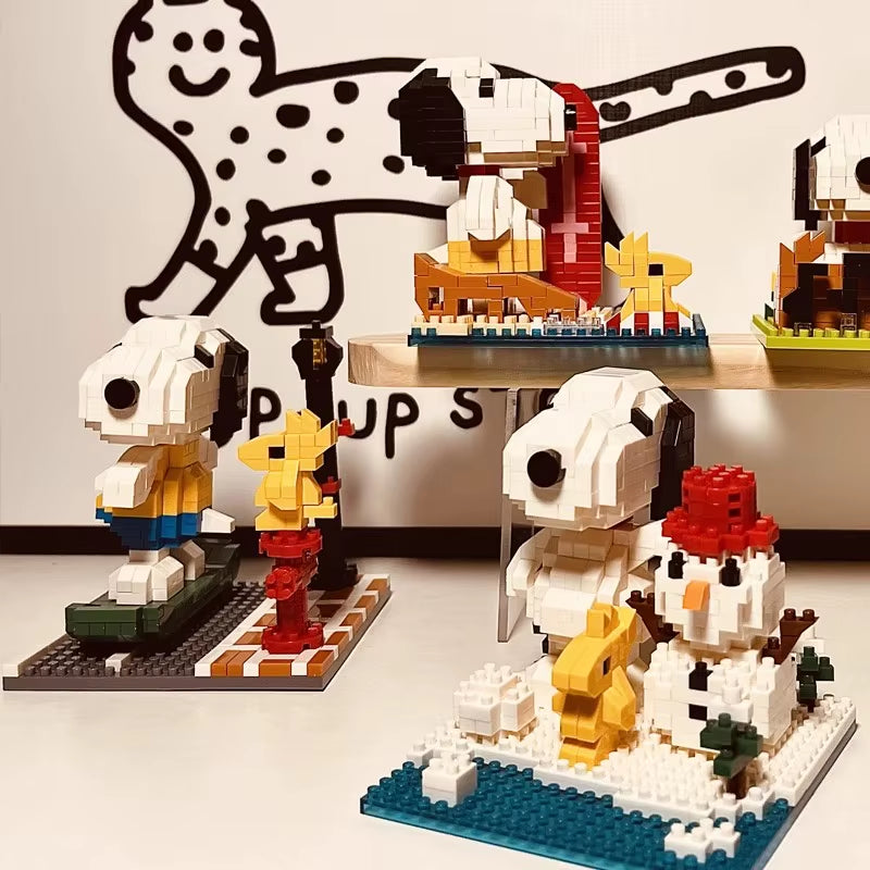 Snoopy Diamond Building Blocks Assembly Street View Model Character Scene Dog Mini Bricks Figure Toys for Christmas Gifts